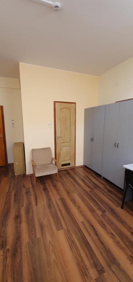 Romzsa Todor Kollegium Hostel Szeged Exterior photo