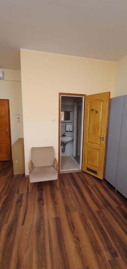 Romzsa Todor Kollegium Hostel Szeged Exterior photo