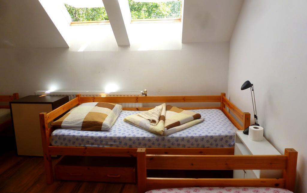 Romzsa Todor Kollegium Hostel Szeged Exterior photo